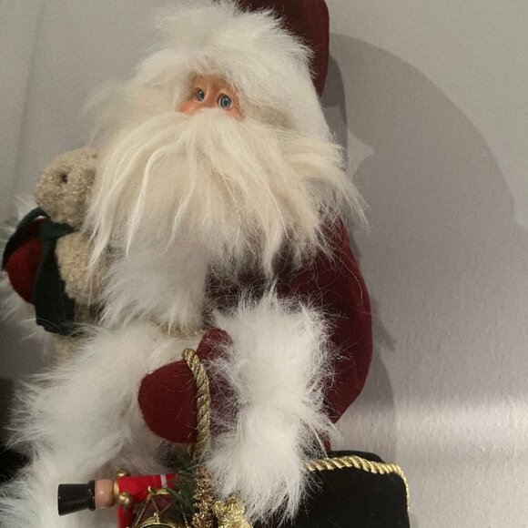 Vintage Free-Standing Father Christmas - Picture 4 of 6